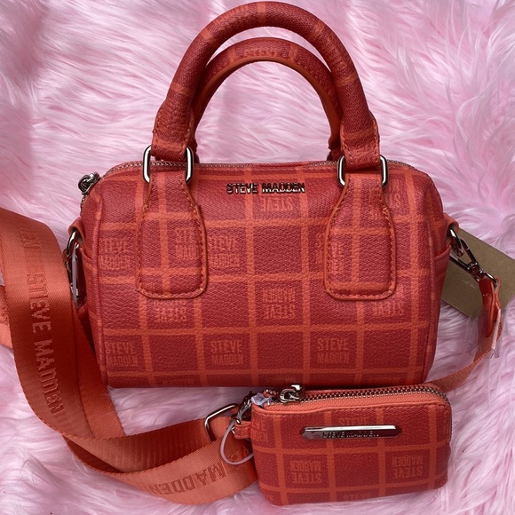 🧡Steve Madden Orange Bcasey Mini crossbody purse🧡 - Picture 2 of 11